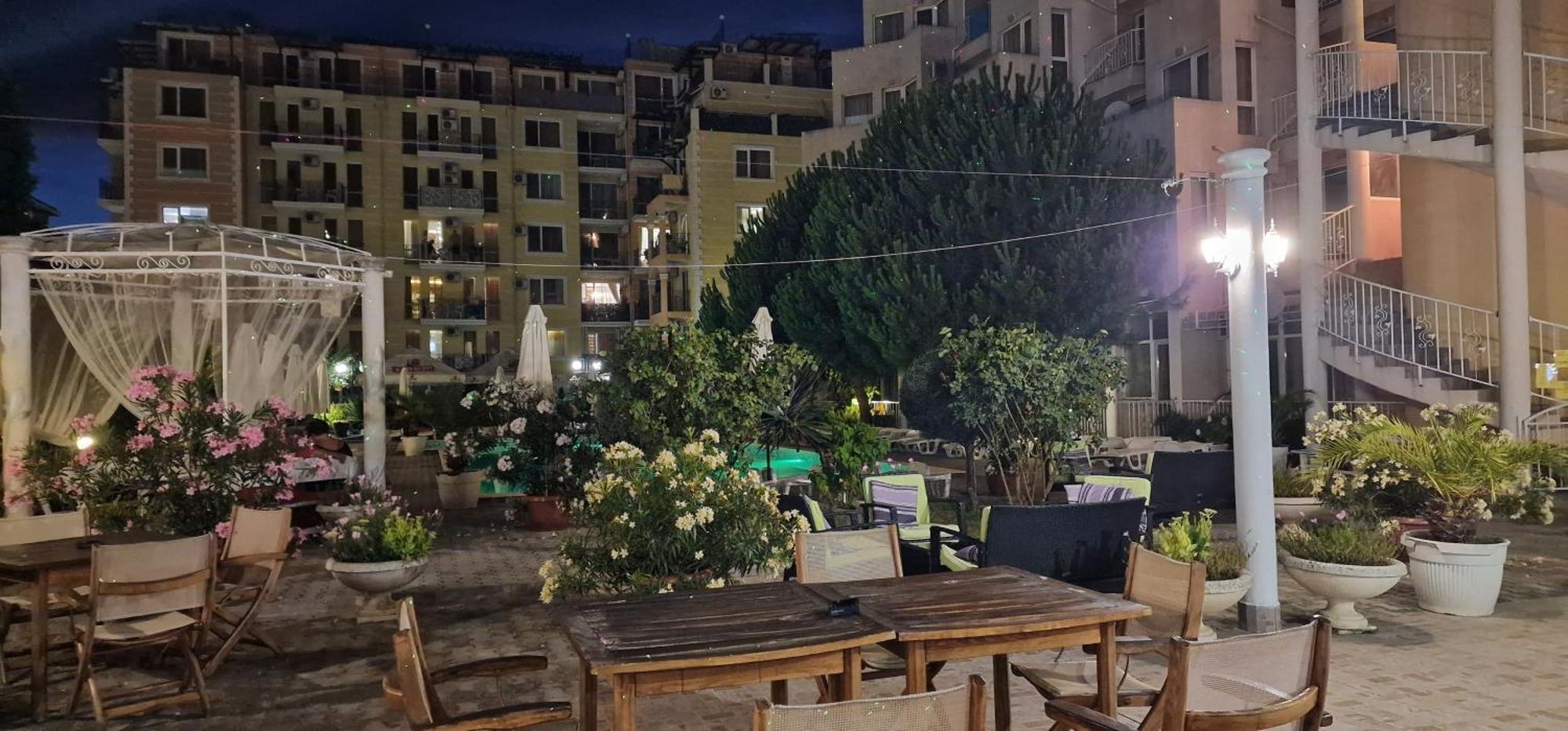 סאני ביץ' Vanilla Garden Apartments מראה חיצוני תמונה