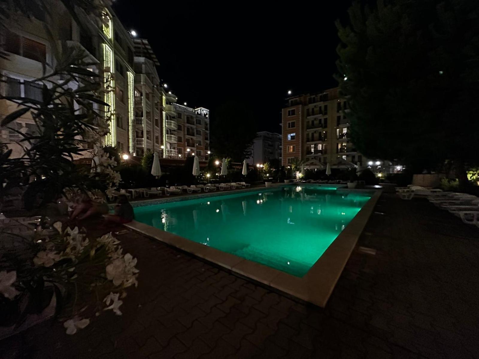 סאני ביץ' Vanilla Garden Apartments מראה חיצוני תמונה