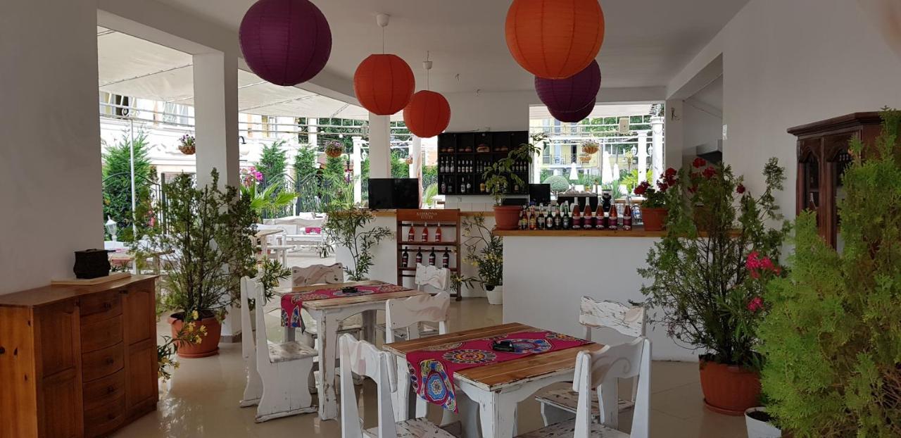 סאני ביץ' Vanilla Garden Apartments מראה חיצוני תמונה